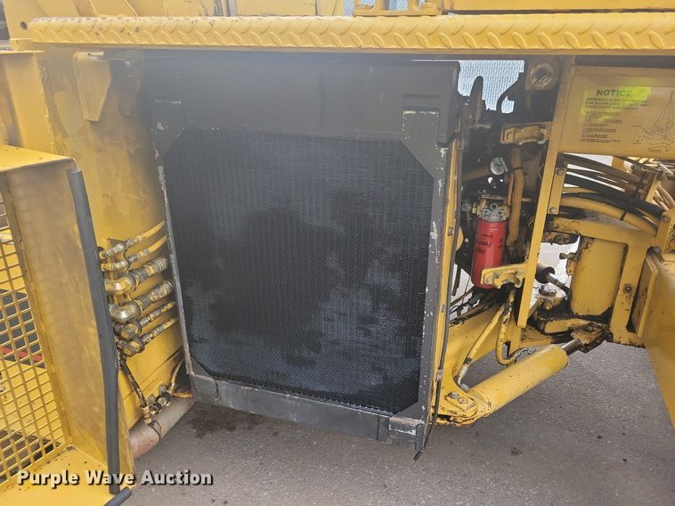 image for item DO3177 1998 Caterpillar CB-634C double drum vibratory roller