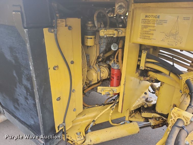 image for item DO3177 1998 Caterpillar CB-634C double drum vibratory roller