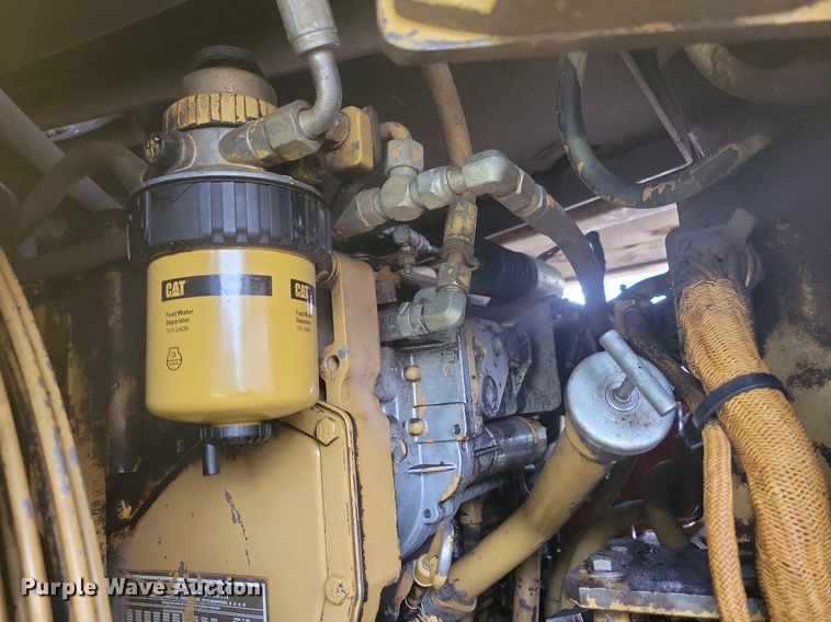 image for item DO3177 1998 Caterpillar CB-634C double drum vibratory roller