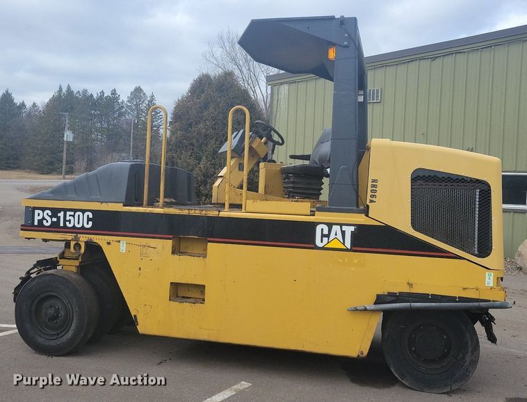 image for item DO3178 2006 Caterpillar PS150C pneumatic roller
