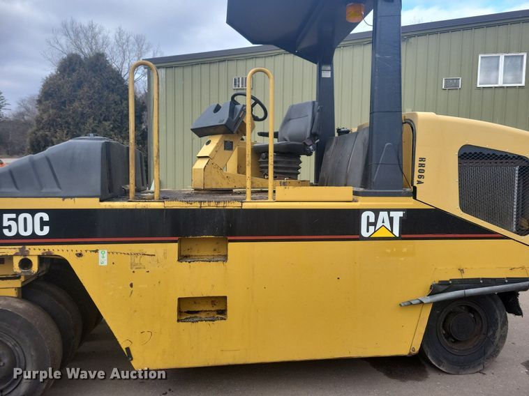 image for item DO3178 2006 Caterpillar PS150C pneumatic roller