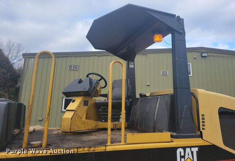 image for item DO3178 2006 Caterpillar PS150C pneumatic roller