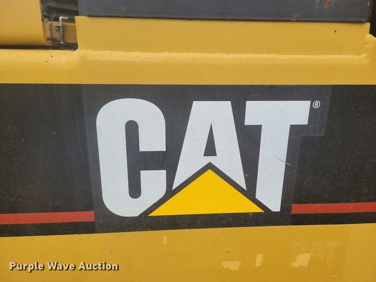 image for item DO3178 2006 Caterpillar PS150C pneumatic roller