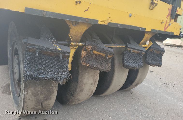 image for item DO3178 2006 Caterpillar PS150C pneumatic roller