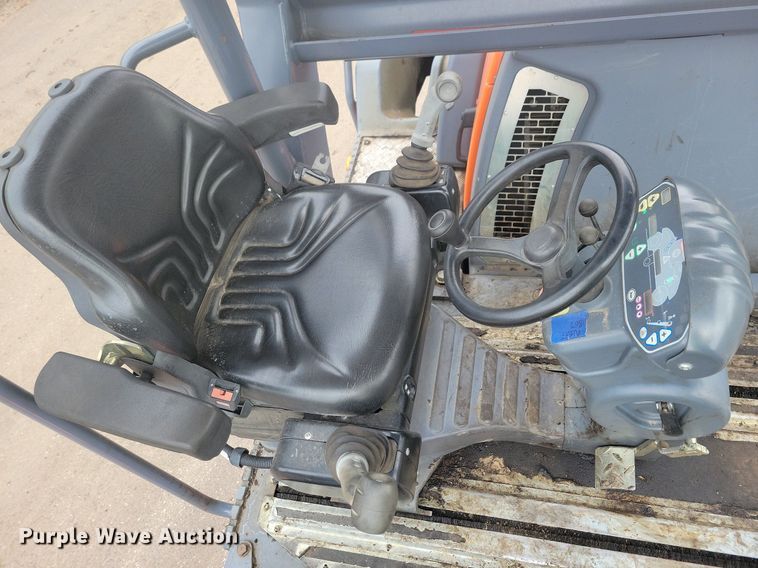 image for item DO3179 2016 HAMM GRW280i pneumatic roller