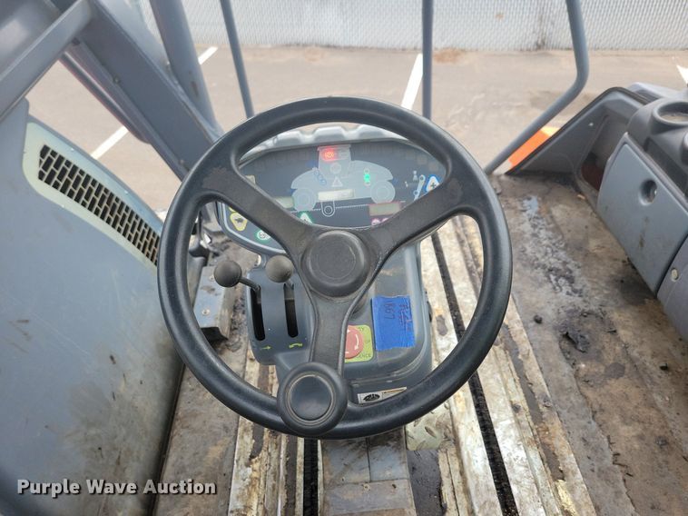 image for item DO3179 2016 HAMM GRW280i pneumatic roller