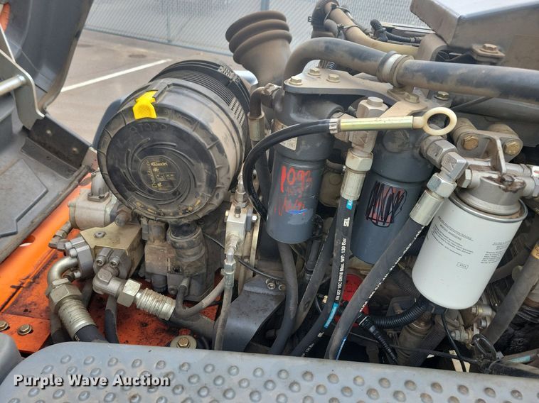 image for item DO3179 2016 HAMM GRW280i pneumatic roller