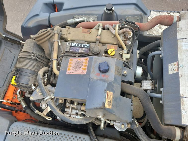 image for item DO3179 2016 HAMM GRW280i pneumatic roller