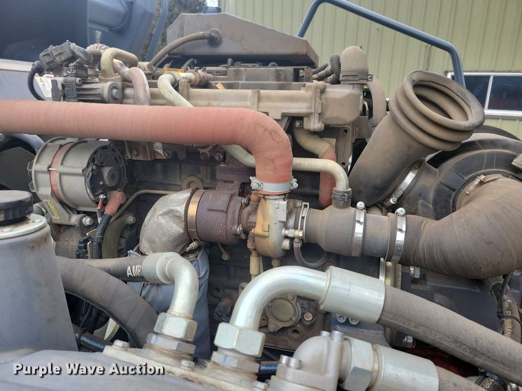 image for item DO3179 2016 HAMM GRW280i pneumatic roller