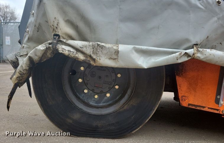 image for item DO3179 2016 HAMM GRW280i pneumatic roller