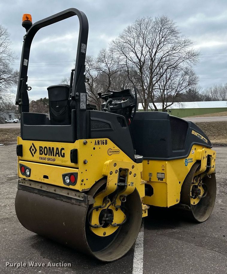 image for item DO3180 2016 Bomag BW138 AD-5 double drum vibratory roller