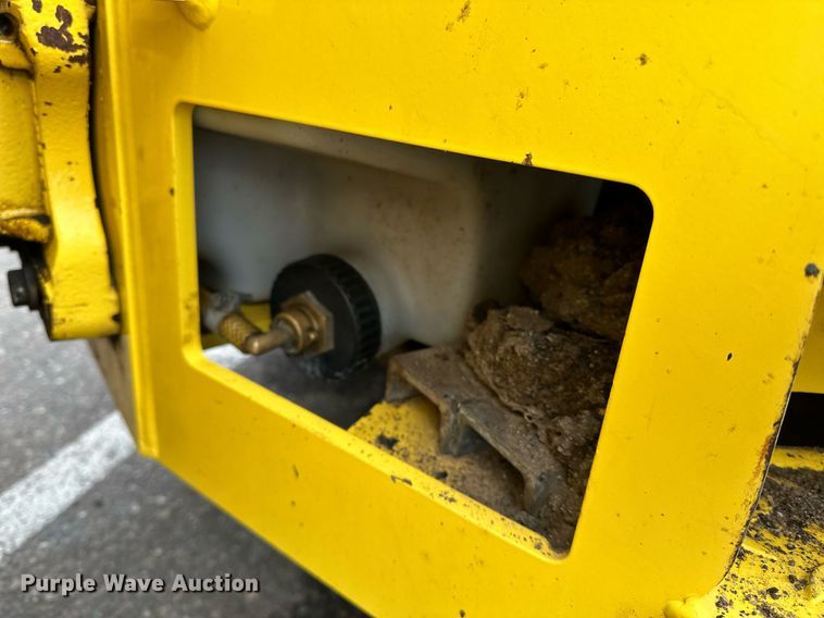 image for item DO3180 2016 Bomag BW138 AD-5 double drum vibratory roller