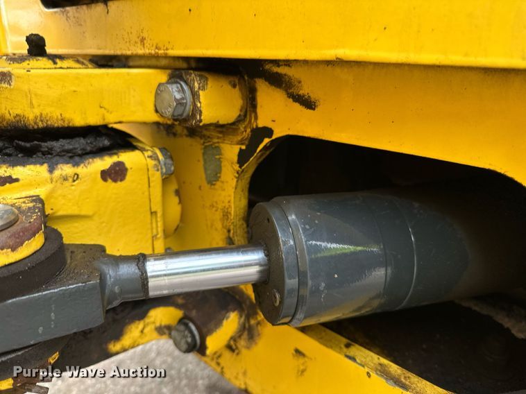 image for item DO3180 2016 Bomag BW138 AD-5 double drum vibratory roller