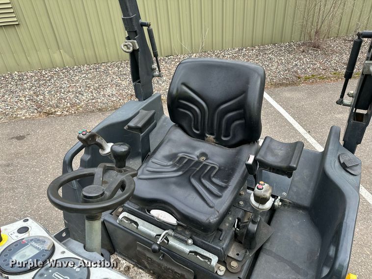 image for item DO3180 2016 Bomag BW138 AD-5 double drum vibratory roller