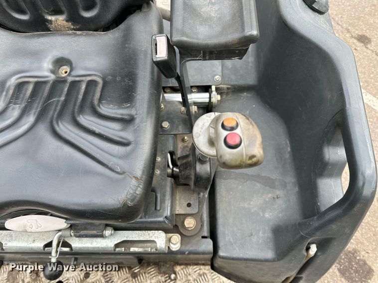 image for item DO3180 2016 Bomag BW138 AD-5 double drum vibratory roller