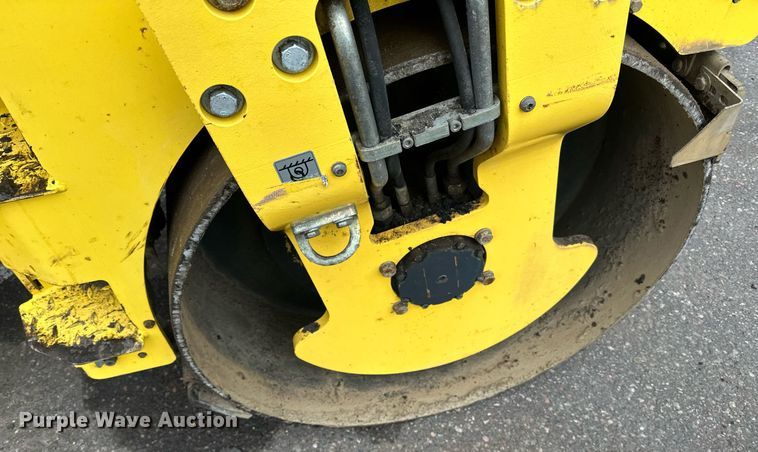 image for item DO3180 2016 Bomag BW138 AD-5 double drum vibratory roller