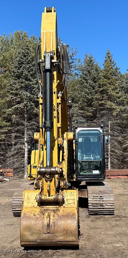 image for item DO3182 2015 Caterpillar 323FL excavator