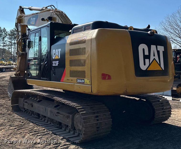image for item DO3182 2015 Caterpillar 323FL excavator