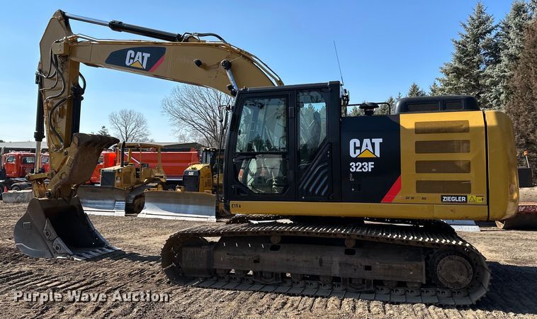 image for item DO3182 2015 Caterpillar 323FL excavator