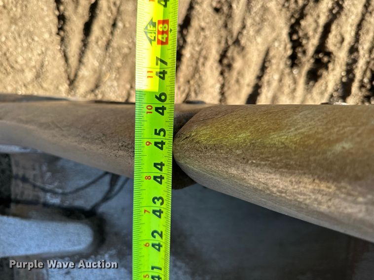 image for item DO3182 2015 Caterpillar 323FL excavator