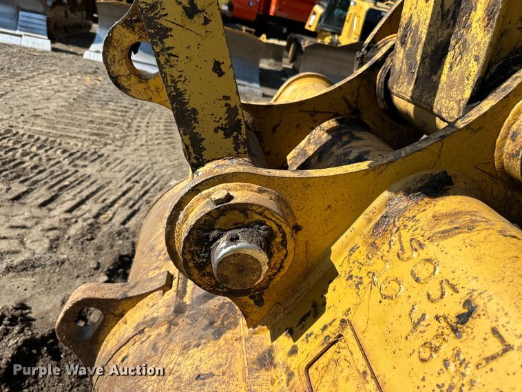 image for item DO3182 2015 Caterpillar 323FL excavator