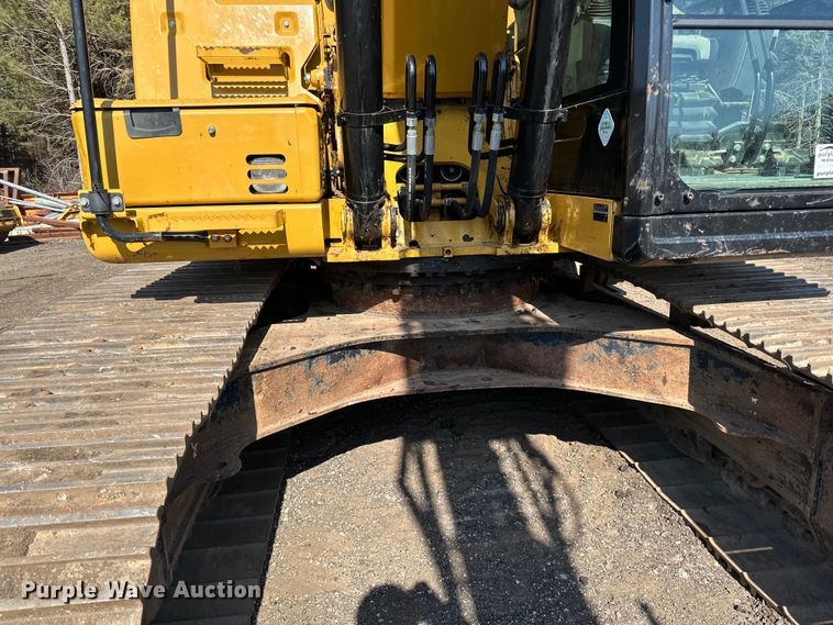 image for item DO3182 2015 Caterpillar 323FL excavator