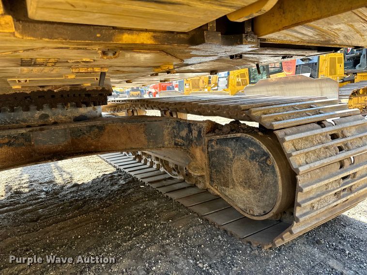 image for item DO3182 2015 Caterpillar 323FL excavator