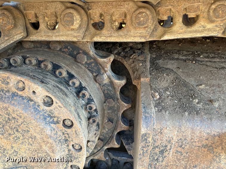 image for item DO3182 2015 Caterpillar 323FL excavator