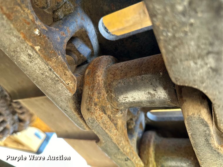 image for item DO3182 2015 Caterpillar 323FL excavator