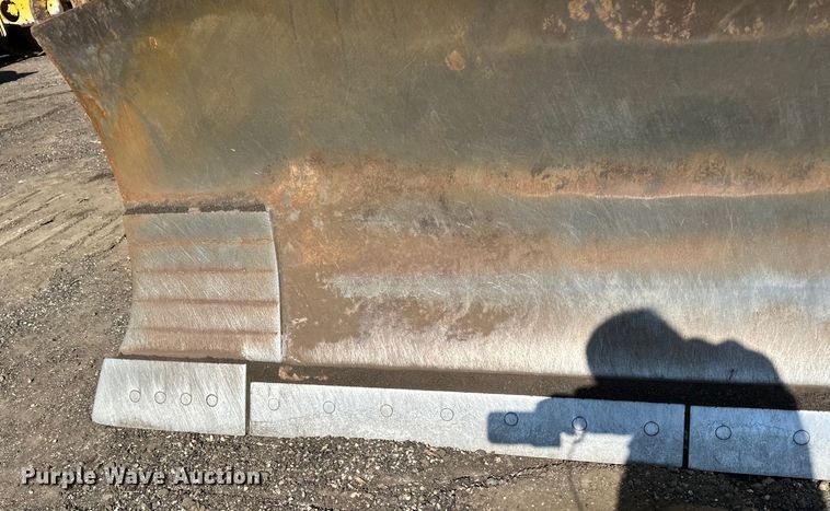 image for item DO3183 1993 Caterpillar D4H dozer