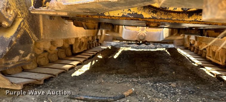 image for item DO3183 1993 Caterpillar D4H dozer