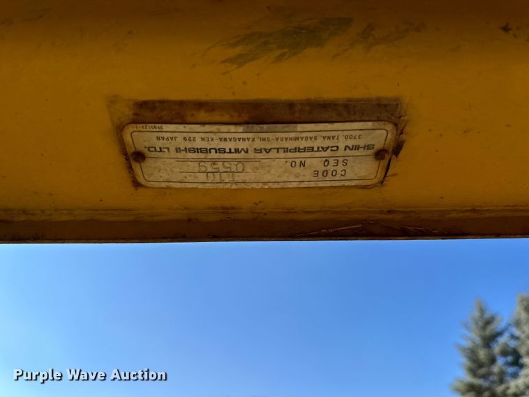 image for item DO3183 1993 Caterpillar D4H dozer