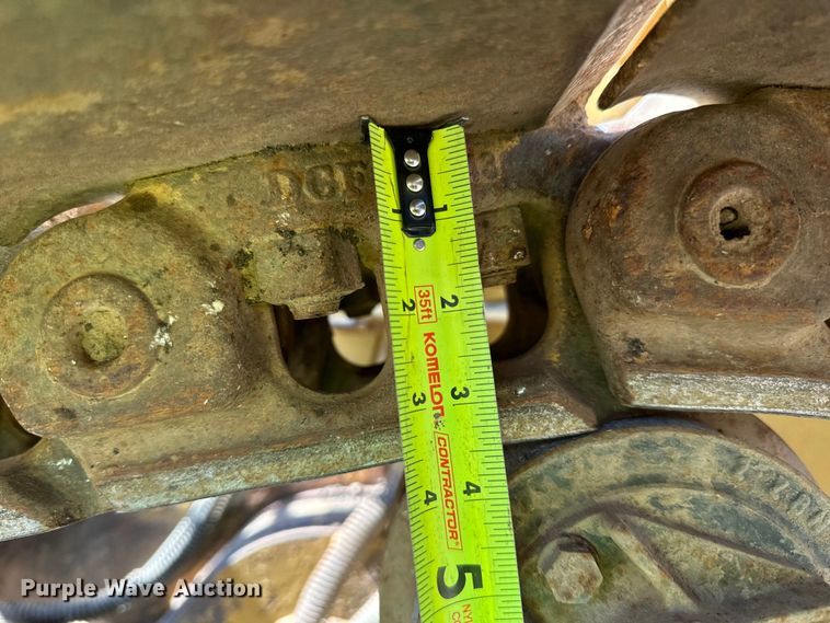 image for item DO3183 1993 Caterpillar D4H dozer