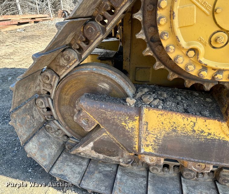image for item DO3183 1993 Caterpillar D4H dozer