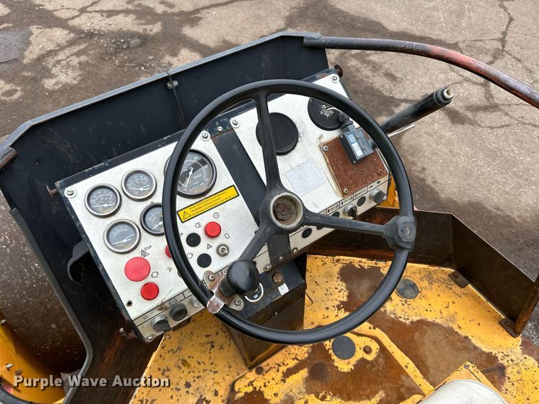 image for item DO3184 1990 Dynapac CA15IID single drum vibratory roller