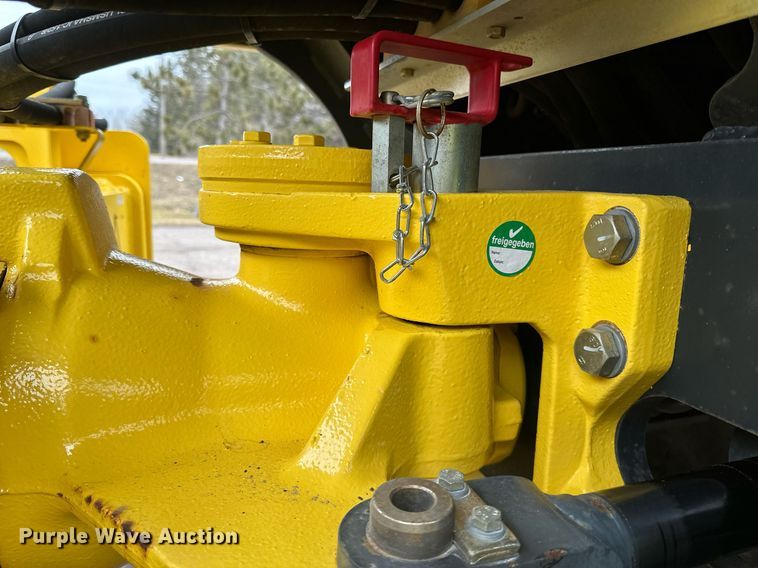 image for item DO3185 2014 Bomag BW 211D-40 single drum vibratory roller