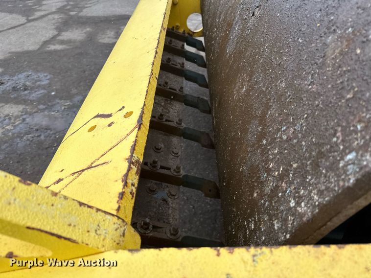 image for item DO3185 2014 Bomag BW 211D-40 single drum vibratory roller