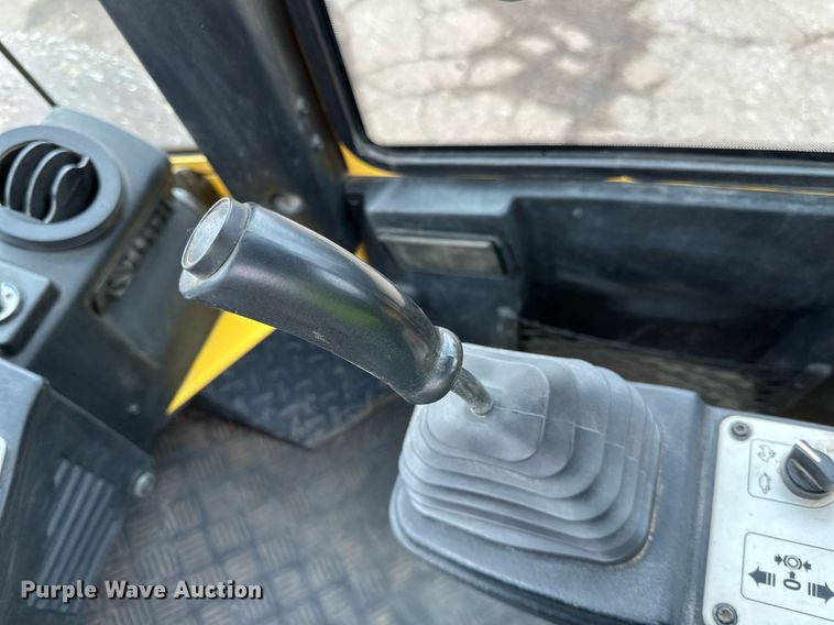 image for item DO3185 2014 Bomag BW 211D-40 single drum vibratory roller