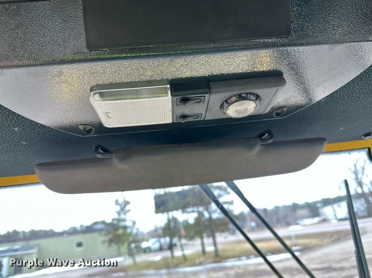 image for item DO3185 2014 Bomag BW 211D-40 single drum vibratory roller