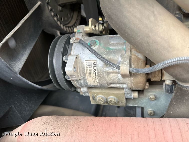 image for item DO3185 2014 Bomag BW 211D-40 single drum vibratory roller