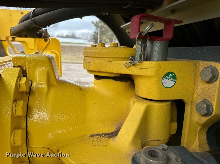 image for item DO3187 2014 Bomag BW 211D-40 single drum vibratory roller