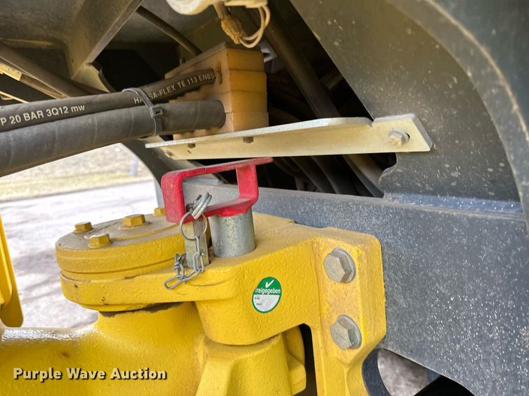 image for item DO3187 2014 Bomag BW 211D-40 single drum vibratory roller