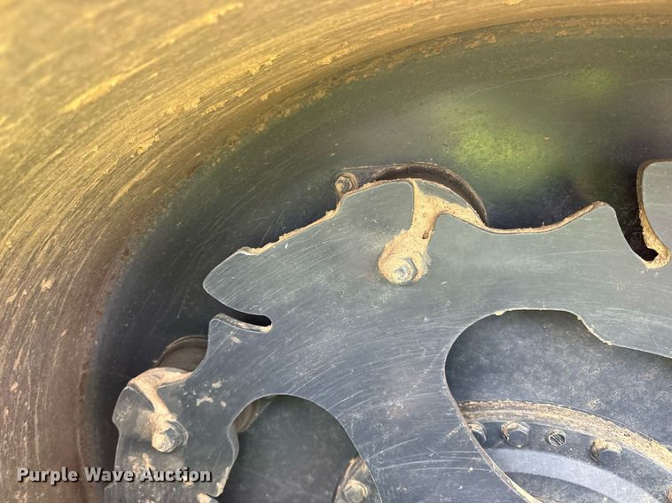 image for item DO3187 2014 Bomag BW 211D-40 single drum vibratory roller