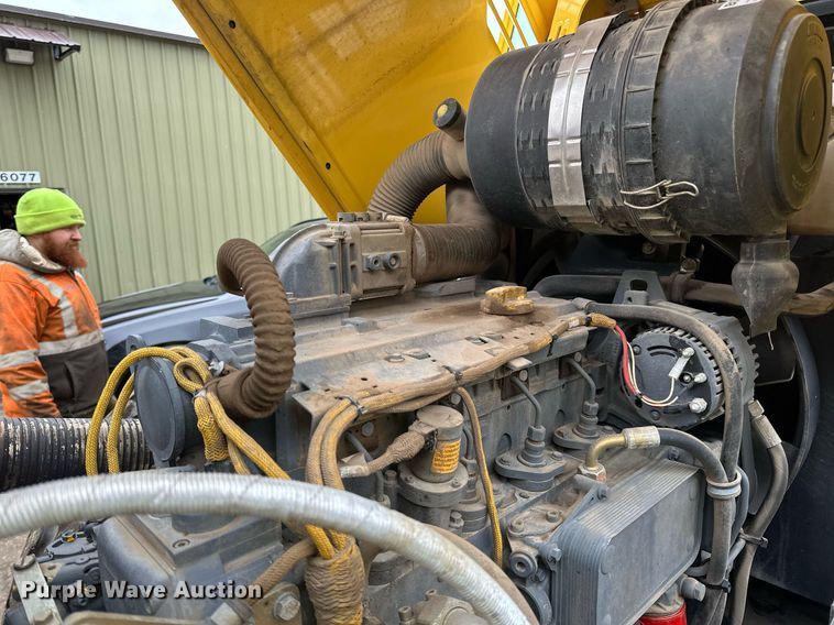 image for item DO3187 2014 Bomag BW 211D-40 single drum vibratory roller