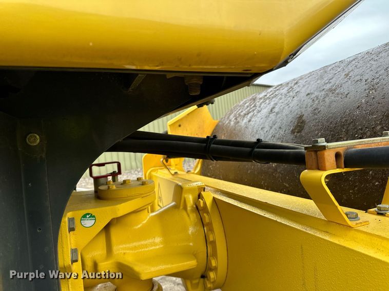 image for item DO3188 2014 Bomag BW 211D-40 single drum vibratory roller