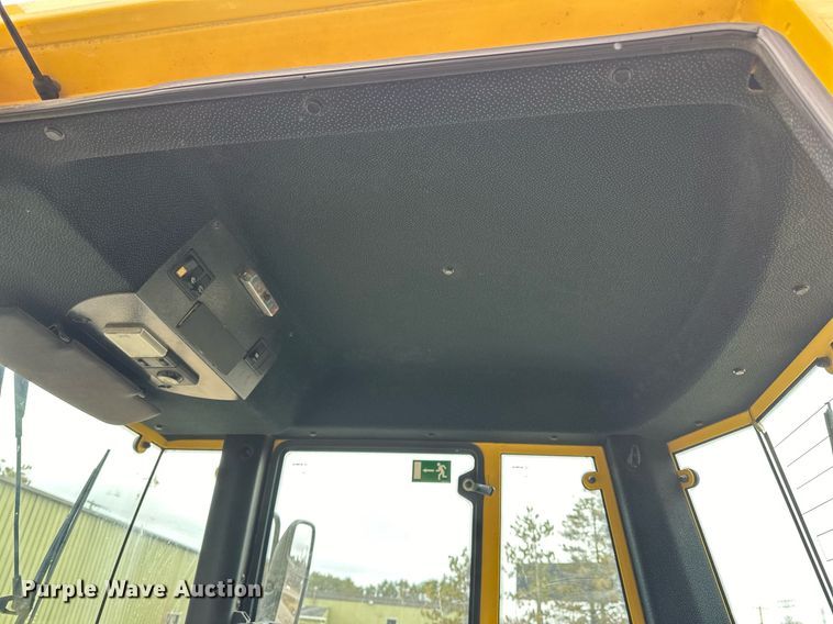 image for item DO3188 2014 Bomag BW 211D-40 single drum vibratory roller