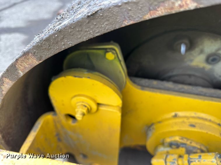 image for item DO3189 2006 Ingersoll Rand SD45D single drum vibratory roller