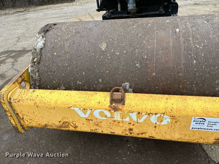 image for item DO3189 2006 Ingersoll Rand SD45D single drum vibratory roller