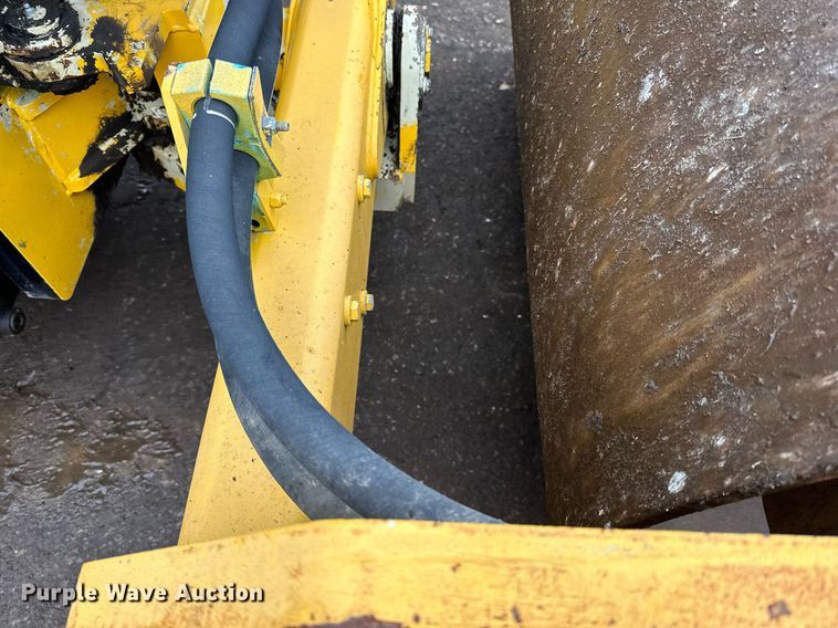 image for item DO3189 2006 Ingersoll Rand SD45D single drum vibratory roller