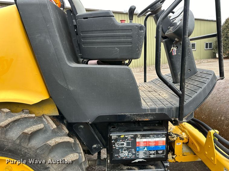 image for item DO3189 2006 Ingersoll Rand SD45D single drum vibratory roller